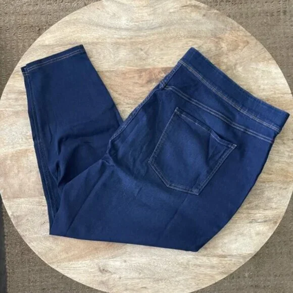 NEW 4X (28W-30W) Women's Dark Wash Skinny Stretch Jeans - Picture 2 of 2